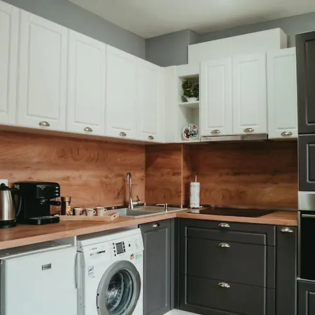 Tyulev 2 Apartament Varna